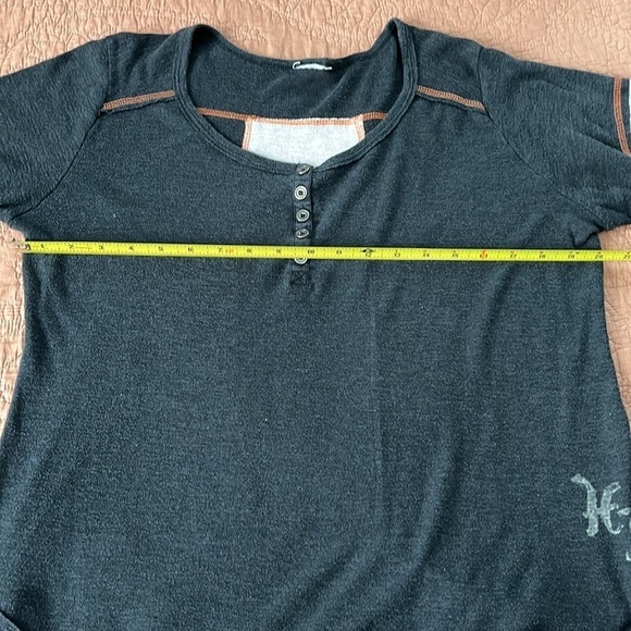 Harley Davidson Henley Burnout Tee - Picture 7 of 11